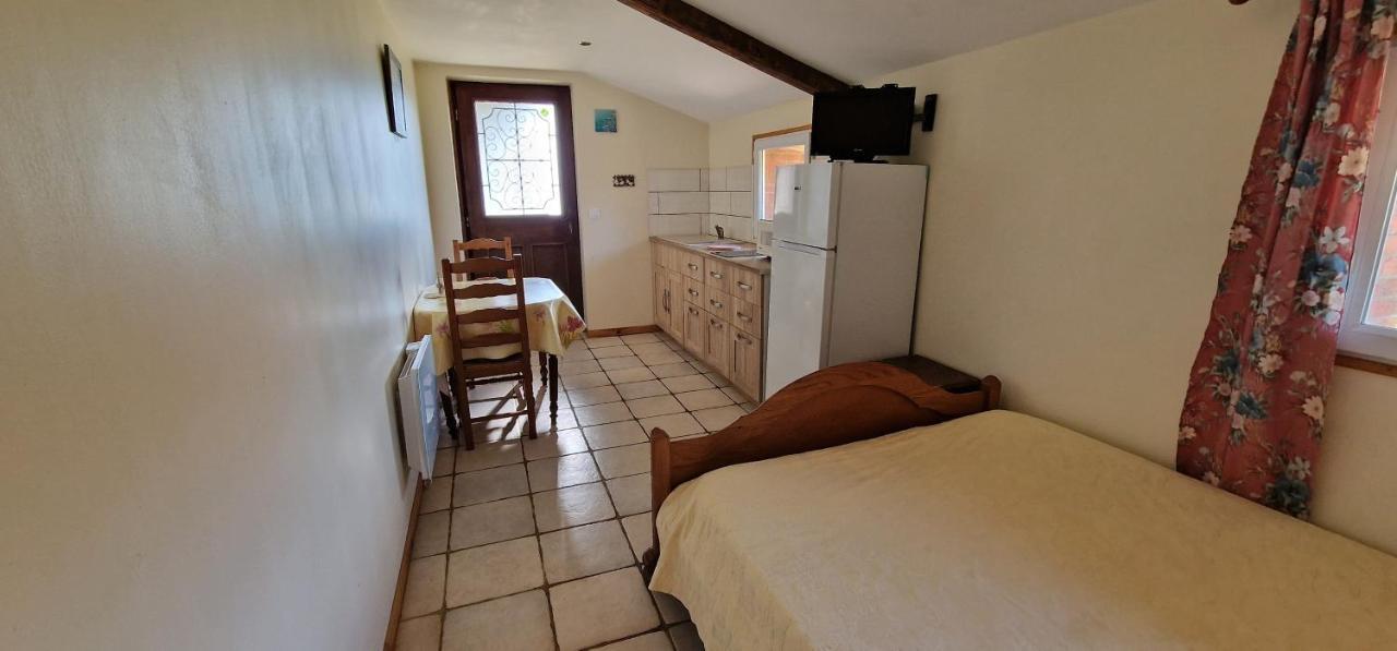 Agroturismo Au Bosquet Fleuri Cosges